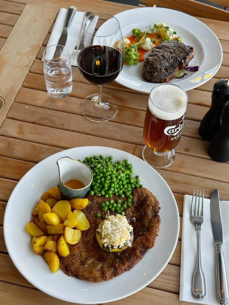 Ombord – et maritimt spisested ved Aalborg Havn